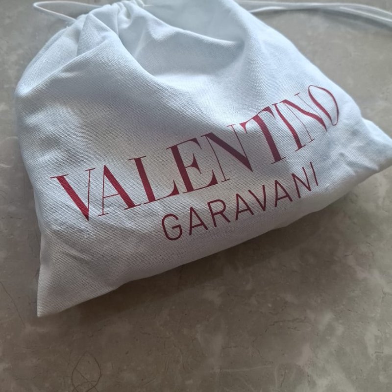 Valentino 范倫鐵諾 經典鉚釘 rockstud 小側背皮包 肩包 全新-8