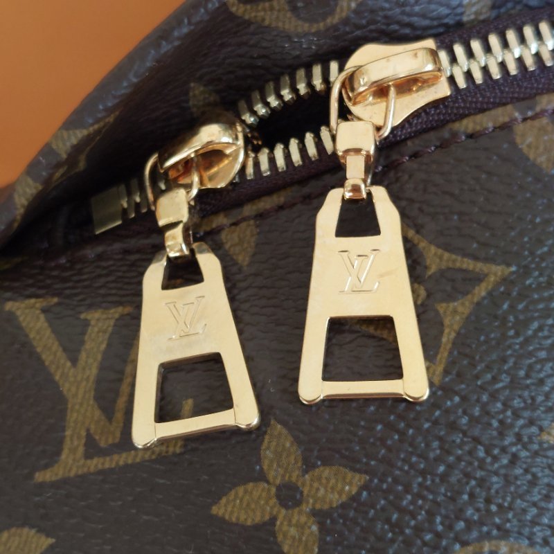 LV M43644 Bumbag🌈現品實拍 🌈Monogram老花字紋 腰包 斜背包 胸口包-57