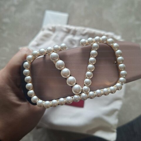 Valentino 范倫鐵諾 女用 雙面式皮帶(寬4cm*長91cm) 珍珠Logo