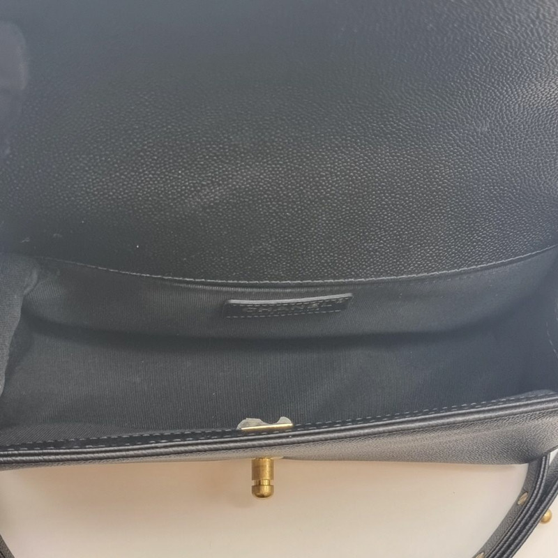 【包稅】CHANEL 全新未使用的 Caviar Boy 單肩包-6