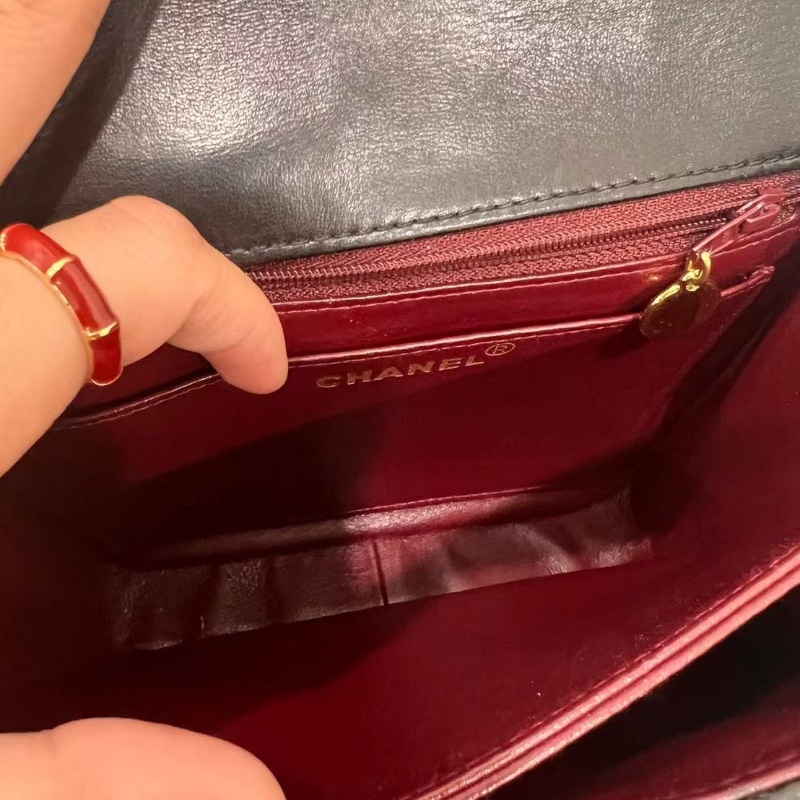 Chanel 中古黑金羊皮黛妃Kelly腋下包  98新配件塵袋-3