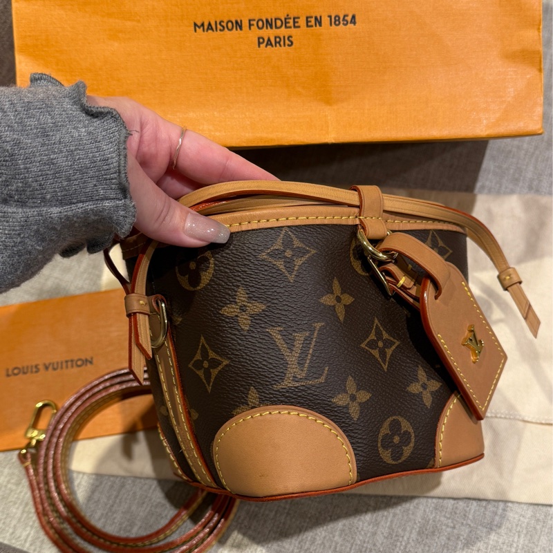 🈶台灣發票🧾購證 LV Noe purse mini M57099 LV牛奶盒 LV燒賣包 LV水桶包-6