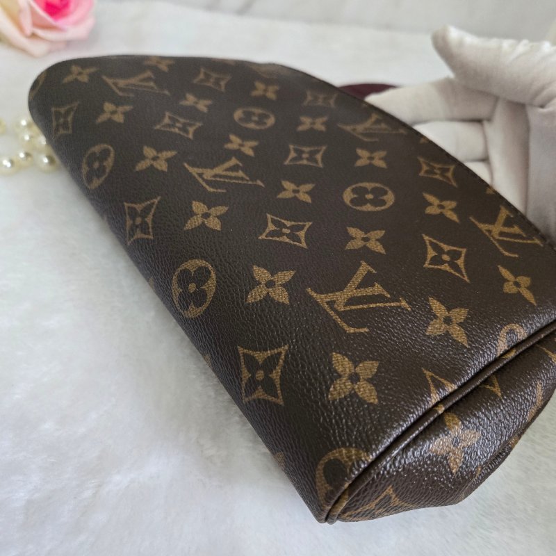 LV 經典老花M40718 🌈現品實拍 🌈 Favorite MM 經典花紋鍊條肩背包 斜背包~二手-54