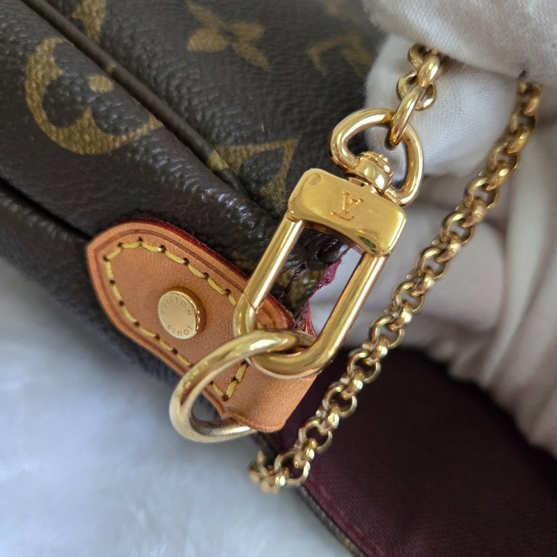 LV 經典老花M40718 🌈現品實拍 🌈 Favorite MM 經典花紋鍊條肩背包 斜背包~二手-62