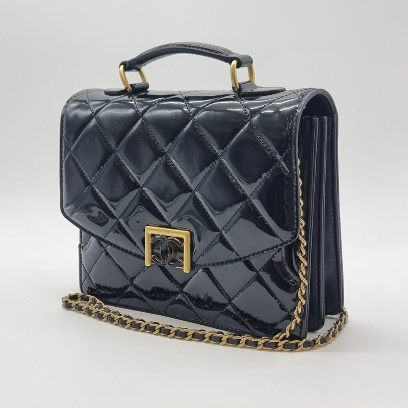 【包稅】CHANEL 【小號】23A CC Logo 鏈條專利翻蓋包 CHB042255-2