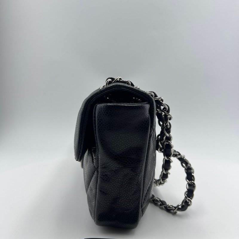 香奈兒 CF 魚子醬牛皮黑銀單肩斜背兩用包-1