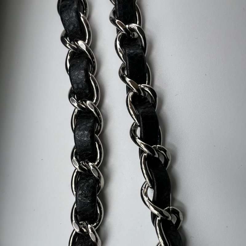 香奈兒 CF 魚子醬牛皮黑銀單肩斜背兩用包-20