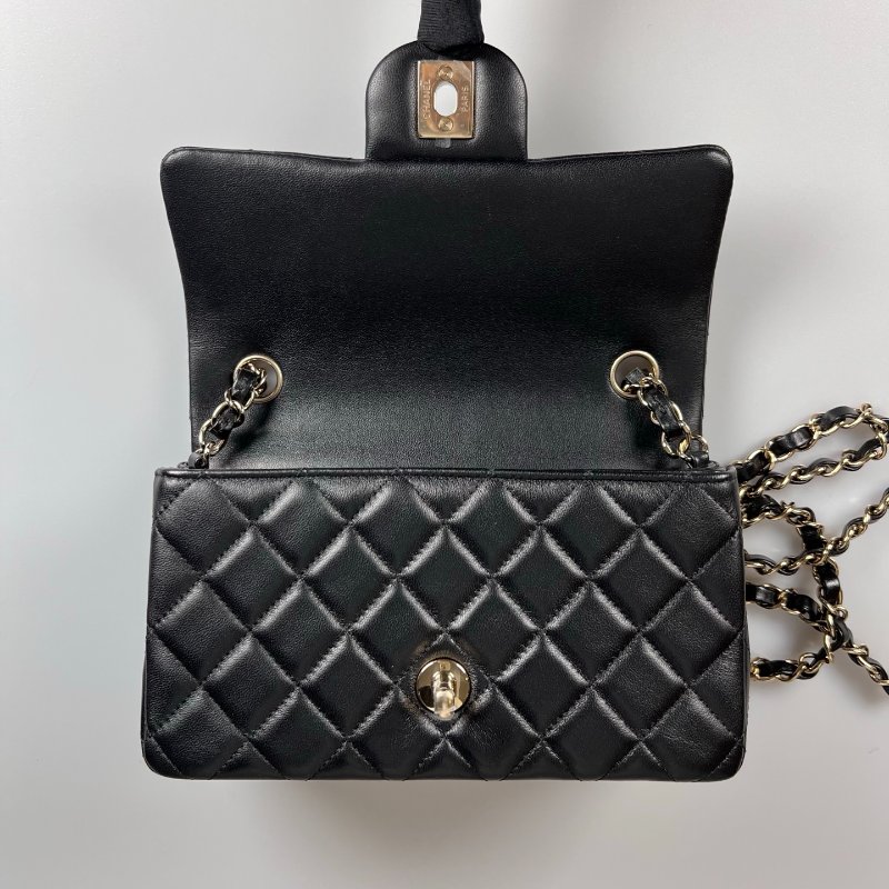 全新品 CHANEL A69900 黑羊皮淡金釦CF20-5