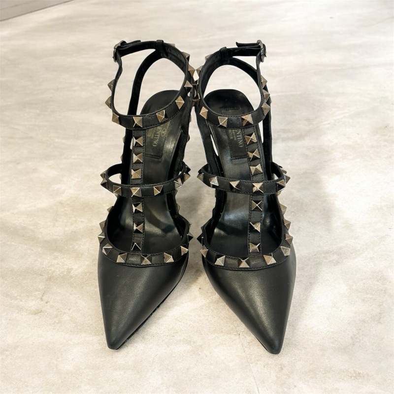 Valentino Rockstud Heels-3