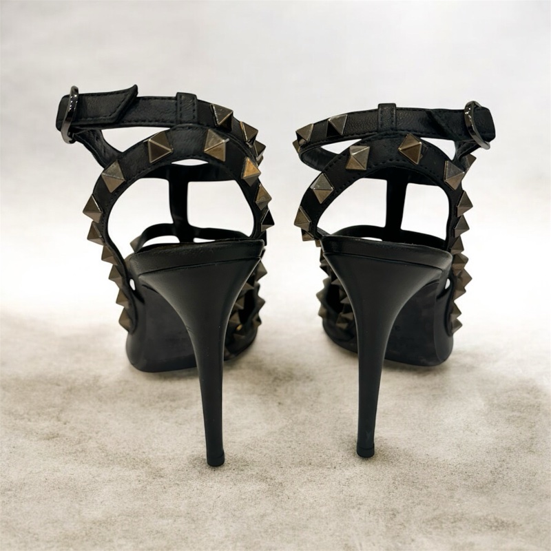 Valentino Rockstud Heels-4