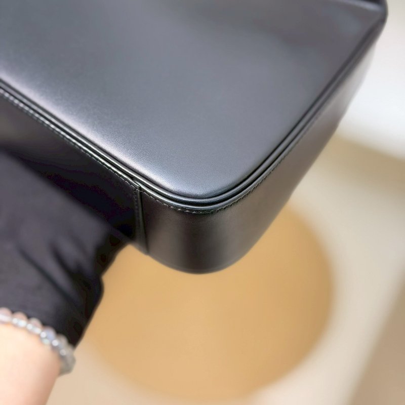 🏷YSL 聖羅蘭．LE 5 À 7 腋下包-7