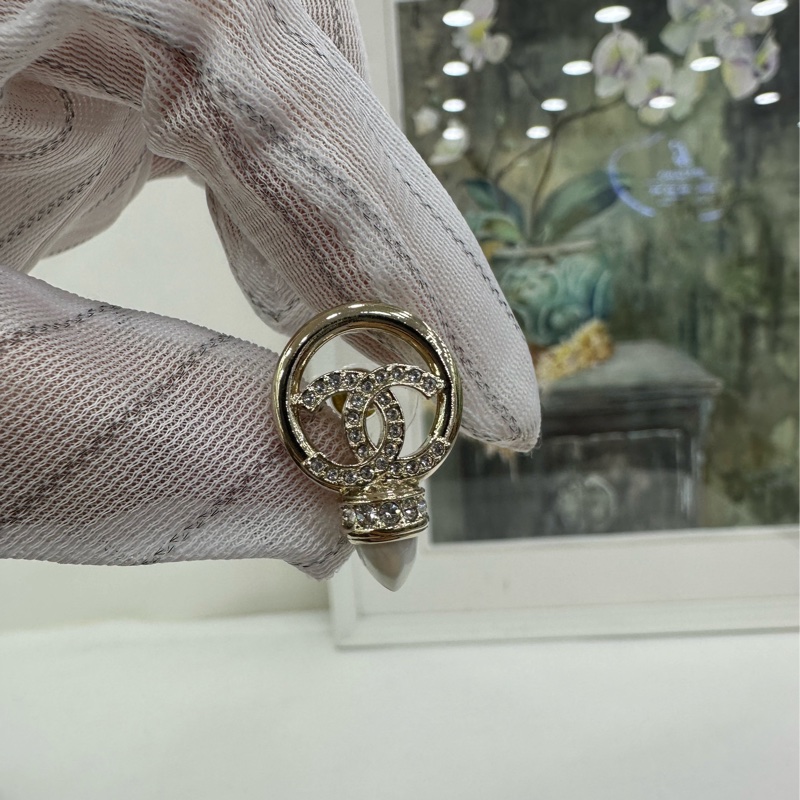 Chanel香奈兒子彈頭珍珠拼鑽環形滿鑽雙C金色-4