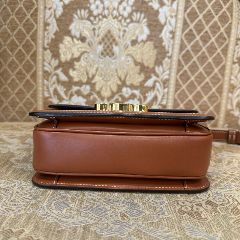 Celine PVC咖牛皮金釦Teen Triomphe下蓋斜背包 188882BZ4.04LU-4