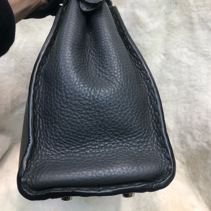 FENDI Peekaboo 灰色中號連絲帶 XC166-3