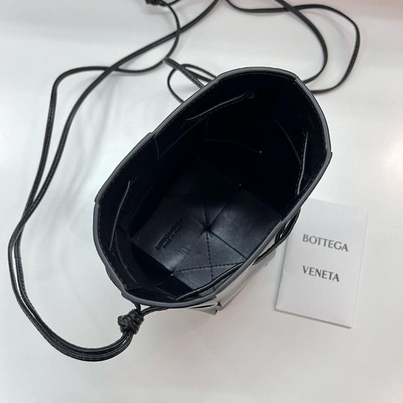 Bottega Veneta Cassette bucket bag-2