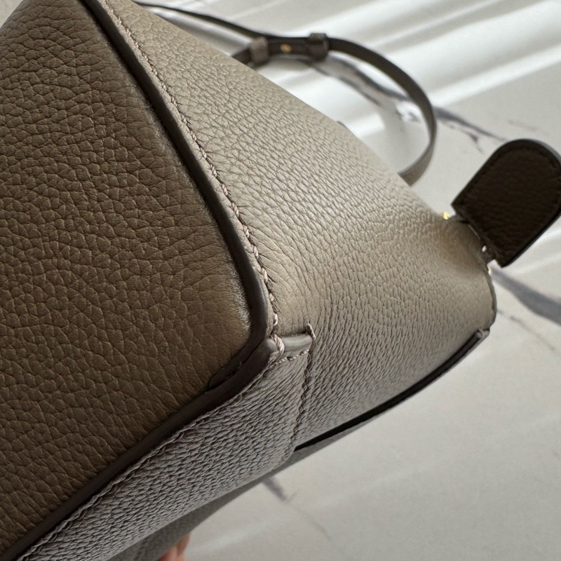 Loewe大象灰mini puzzle❤️手提、斜背兩用-9