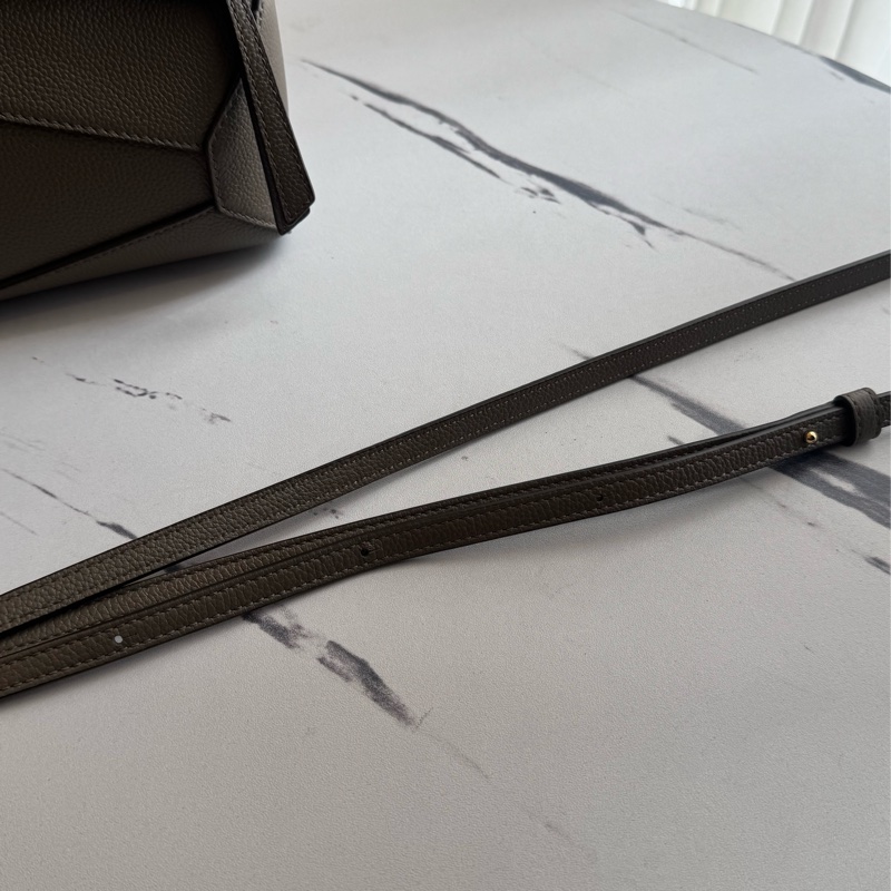 Loewe大象灰mini puzzle❤️手提、斜背兩用-29