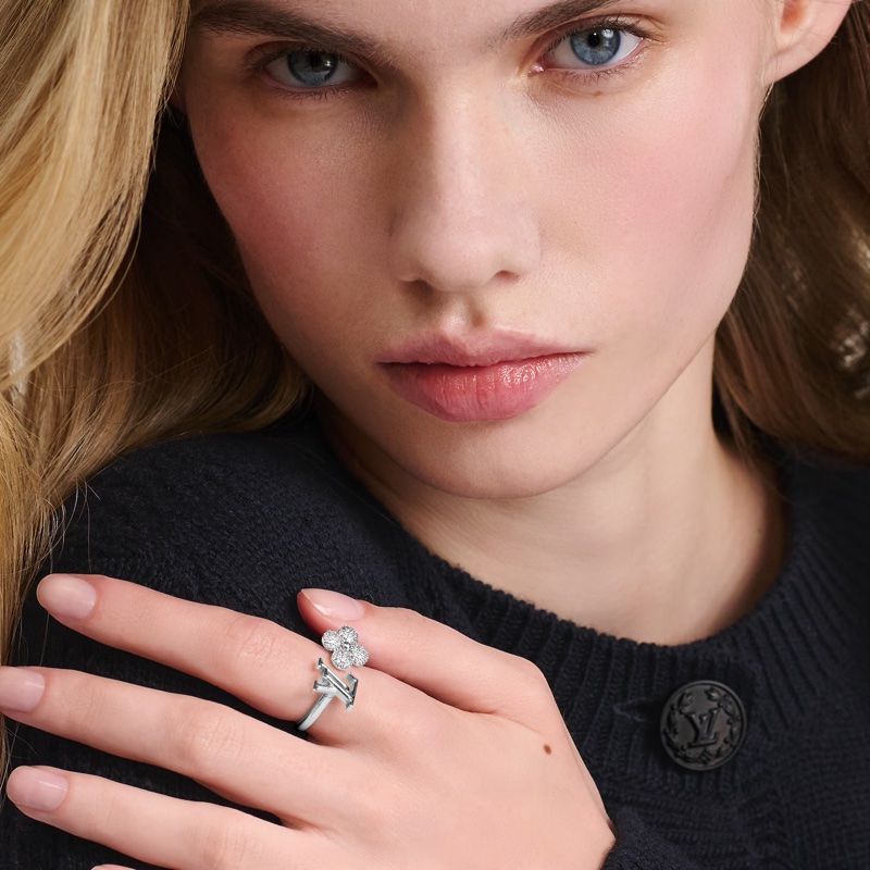 Louis Vuitton LV 大爆款爆閃戒指M碼 M1800M Louisette Signature Strass Ring-4