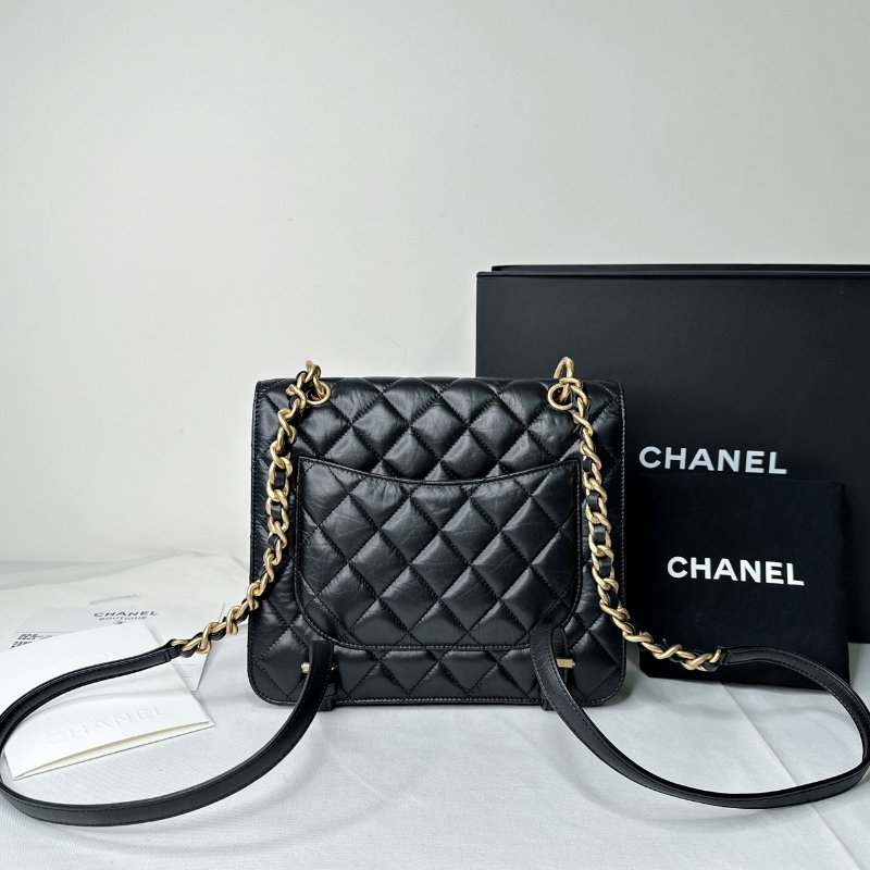 CHANEL 23S黑金豆腐小書包-2