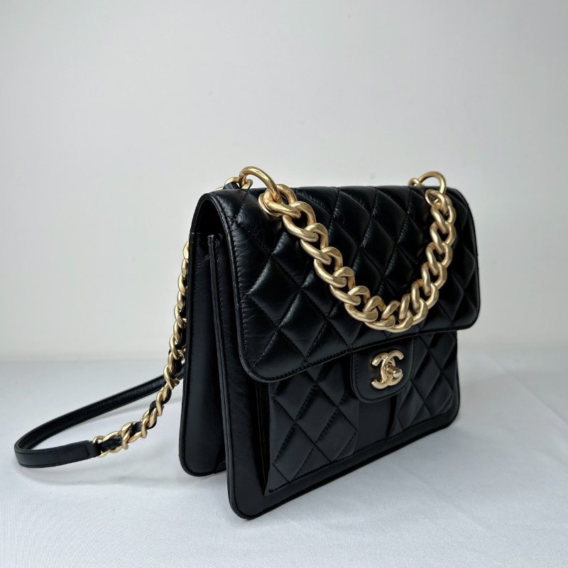 CHANEL 23S黑金豆腐小書包-4