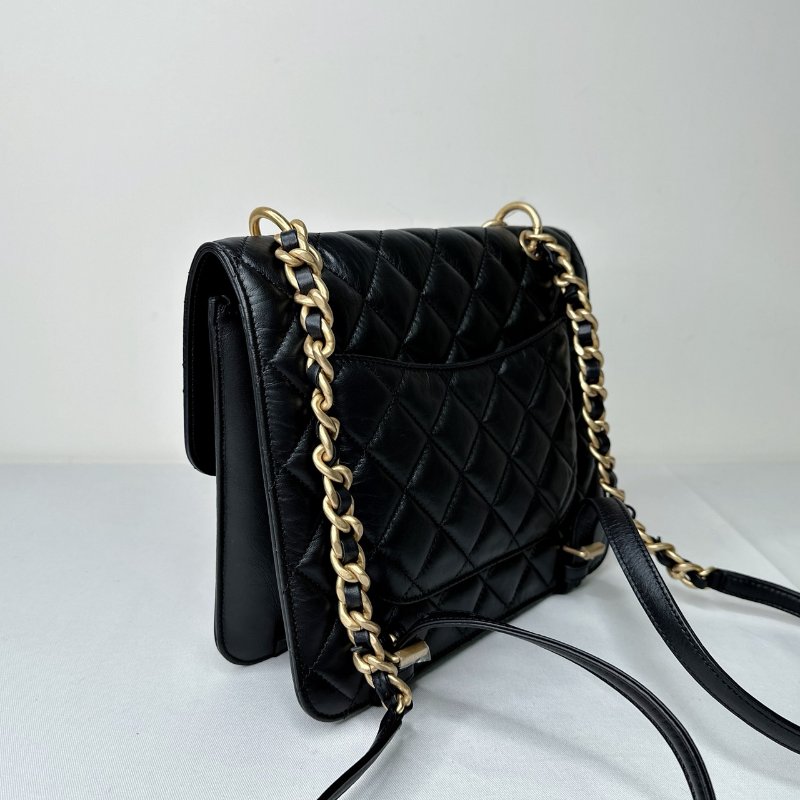 CHANEL 23S黑金豆腐小書包-6