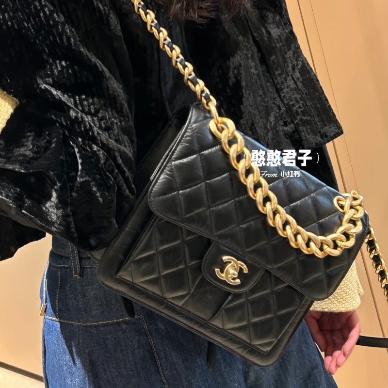 CHANEL 23S黑金豆腐小書包-0