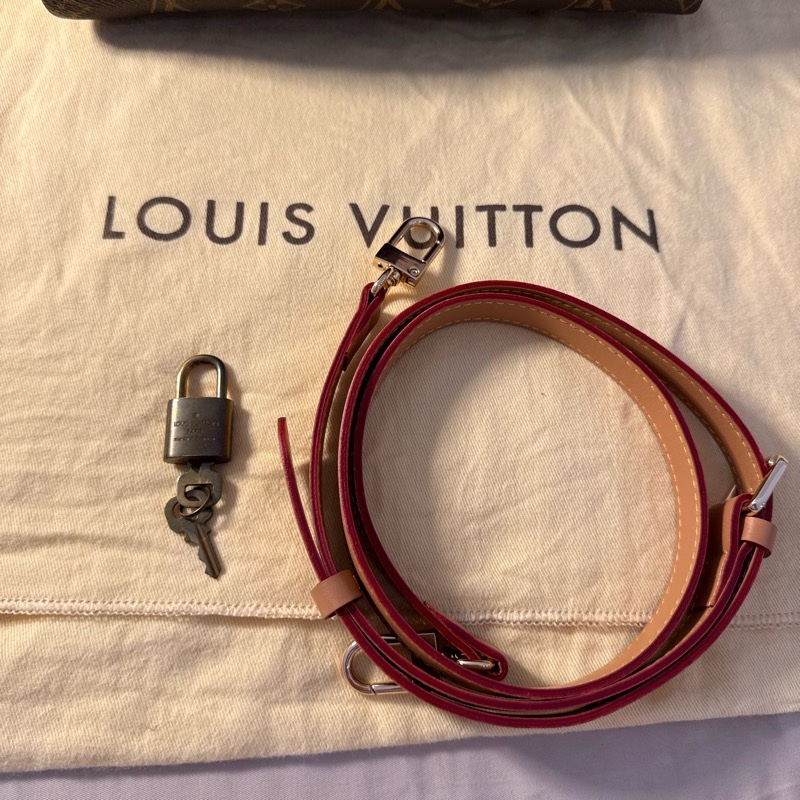 LV Speedy 25 Monogram 經典波士頓包-3