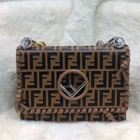 FENDI KAN I 中號 ZUCCA壓花 2Way (限量走秀款）XC168