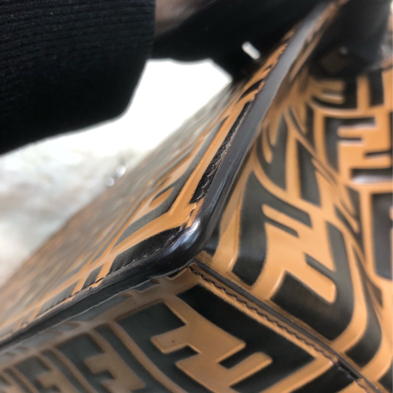 FENDI KAN I 中號 ZUCCA壓花 2Way (限量走秀款)XC168-5