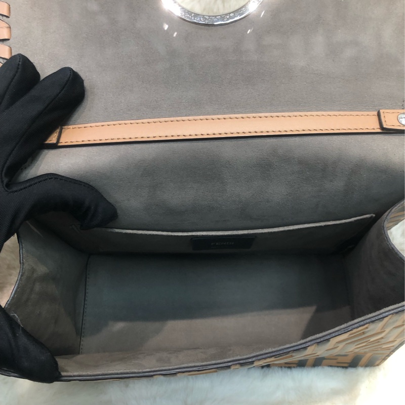 FENDI KAN I 中號 ZUCCA壓花 2Way (限量走秀款)XC168-23