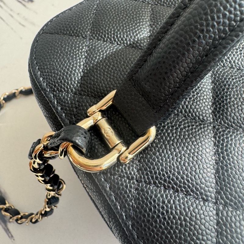 chanel AS3171黑荔枝淡金雙C方型化妝箱包-10