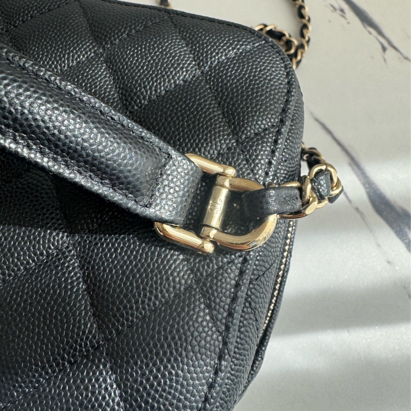 chanel AS3171黑荔枝淡金雙C方型化妝箱包-11