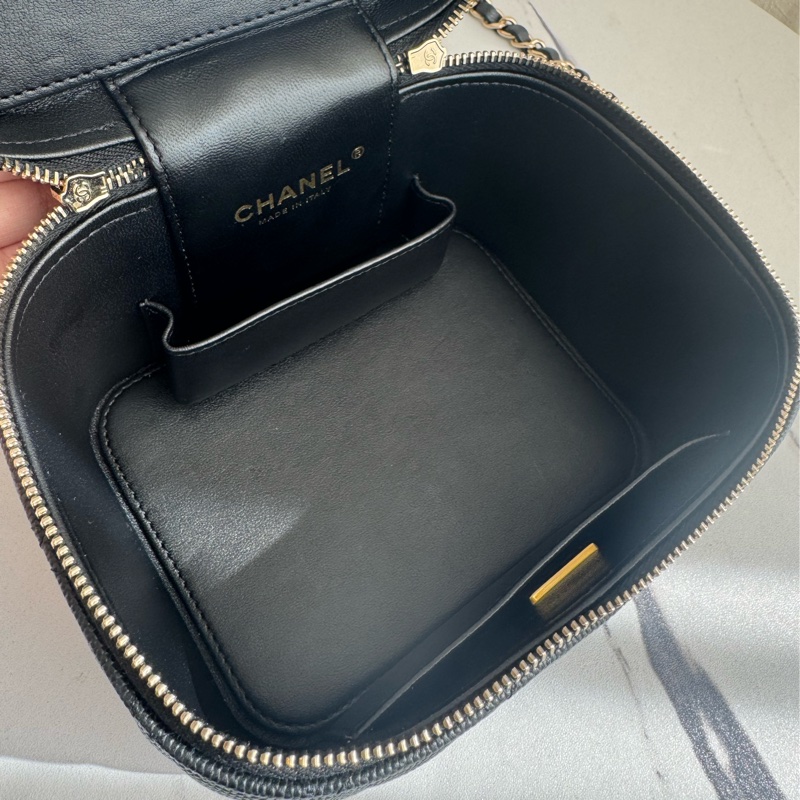 chanel AS3171黑荔枝淡金雙C方型化妝箱包-17