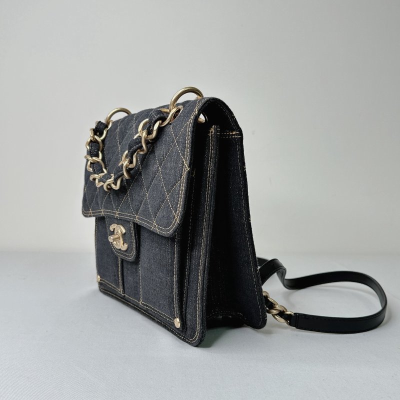 CHANEL 23S丹寧豆腐小書包-3