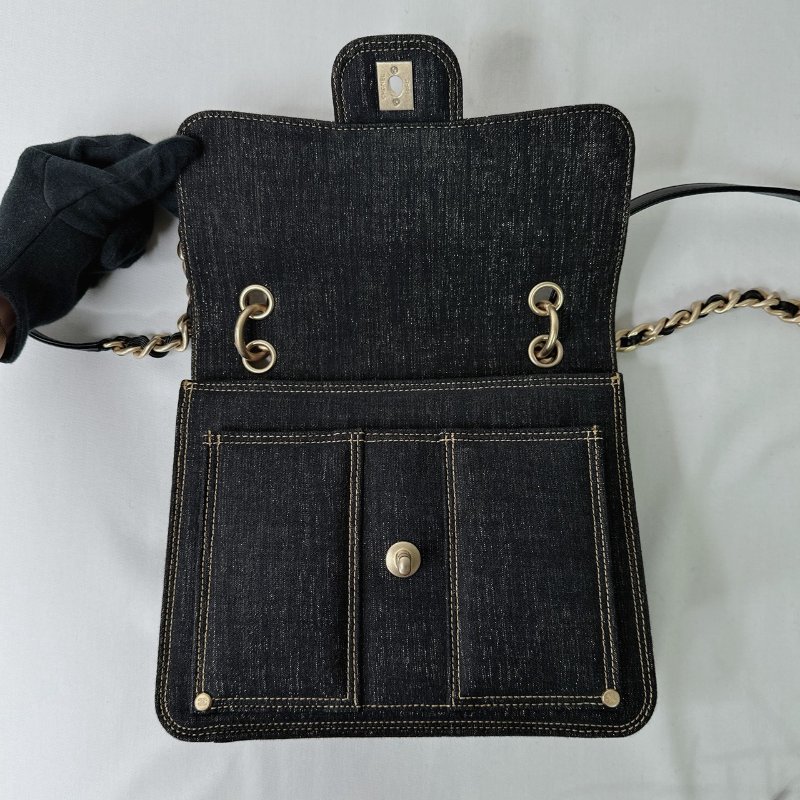 CHANEL 23S丹寧豆腐小書包-7