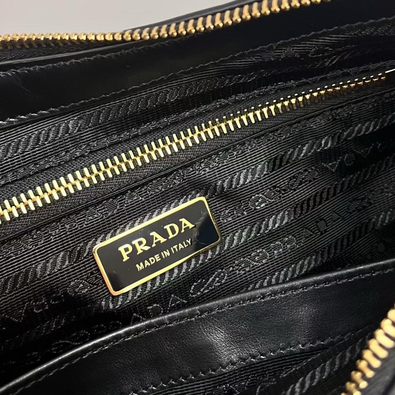 Prada Emme shoulder bag-3
