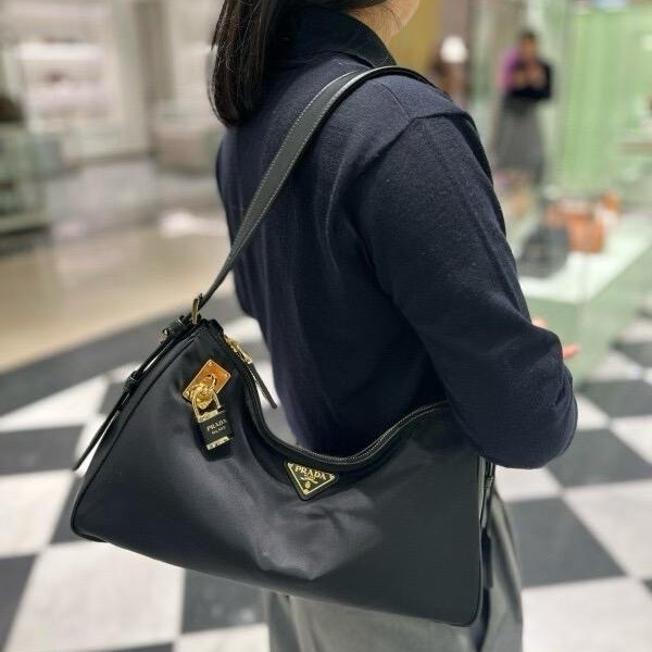 Prada Emme shoulder bag-5