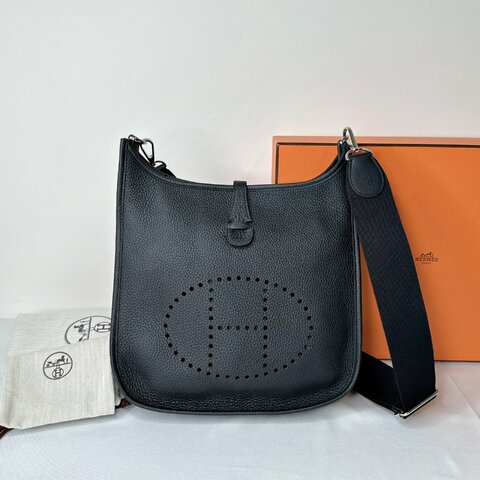 HERMES 黑銀Evelyne 29