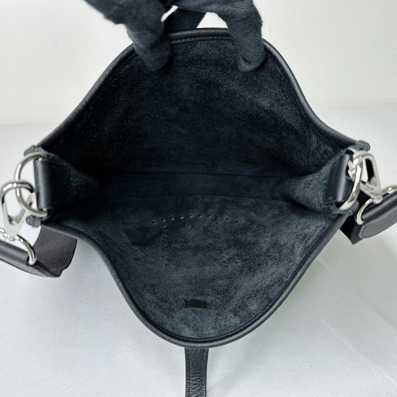 HERMES 黑銀Evelyne 29-7