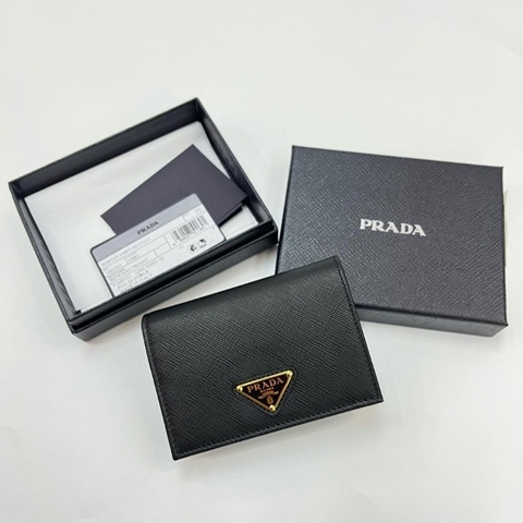 Prada wallet ( QHH )