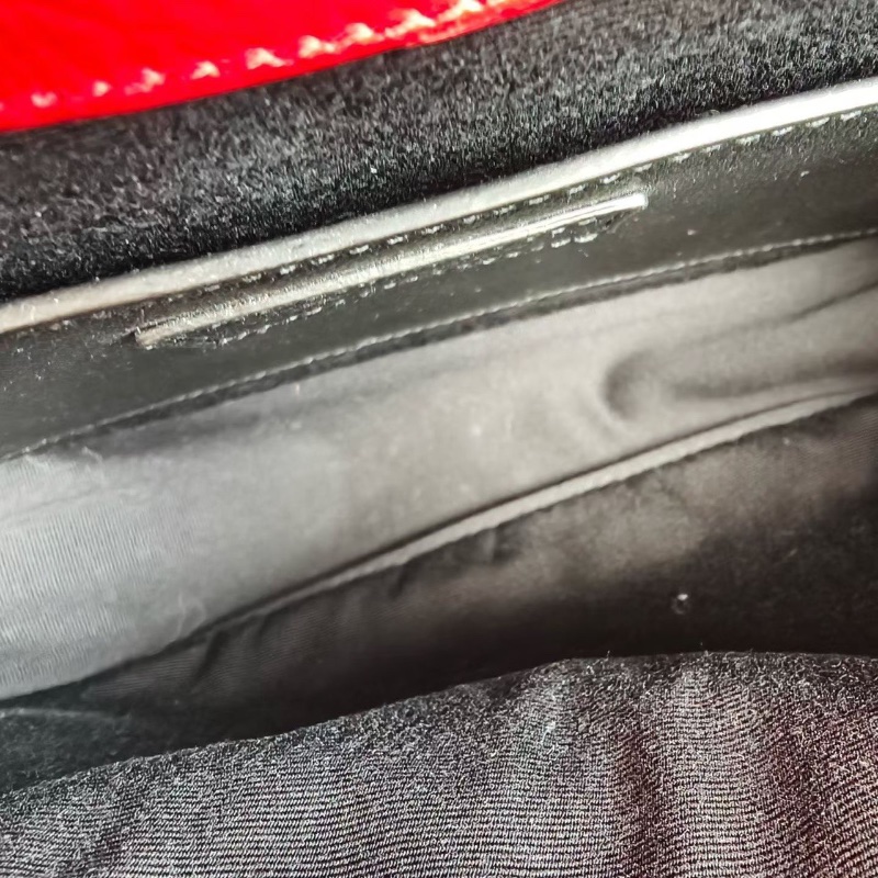 YSL Niki小號 紅色油蠟皮21*16*7.5  99新配件塵袋購證-2