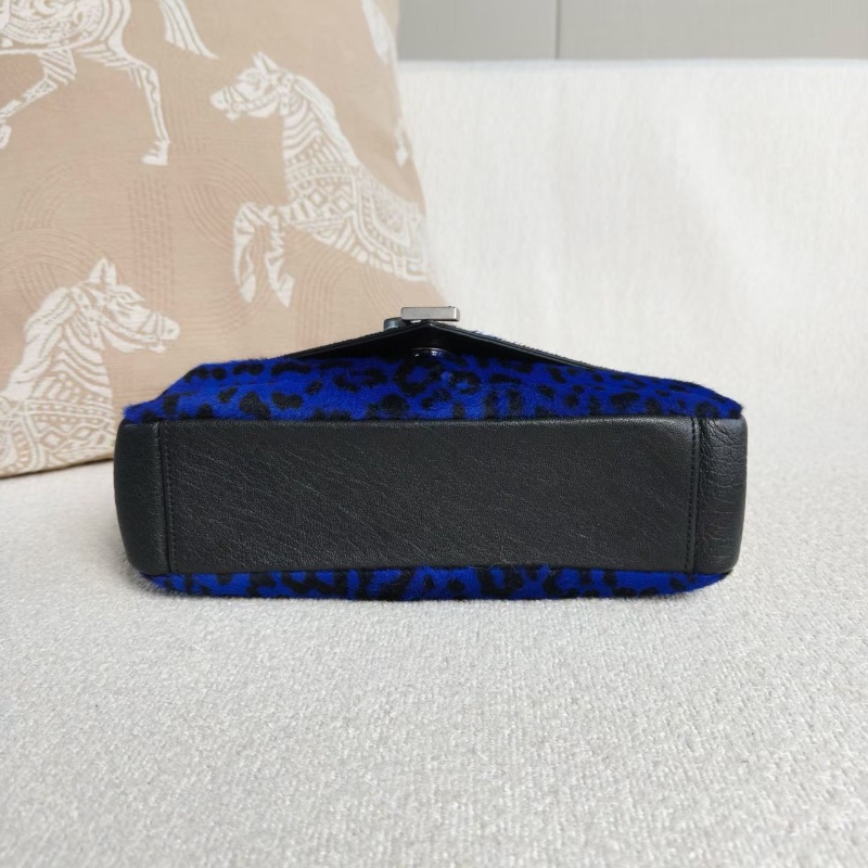 YSL馬毛豹紋鏈條包23*14*6  98新配件鑰匙鎖塵袋-4