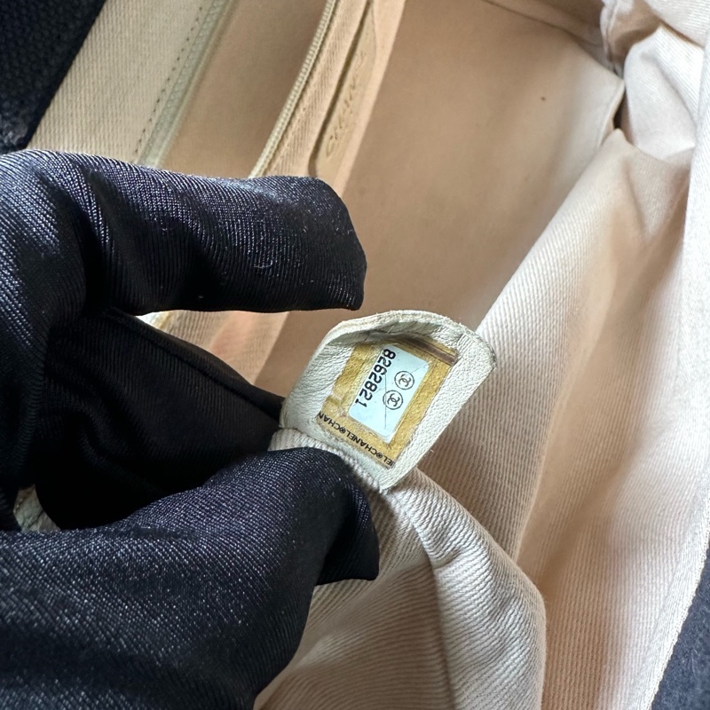 Chanel流浪包，黑銀網袋手提款，容量超大，抵到爛筍盤！-6