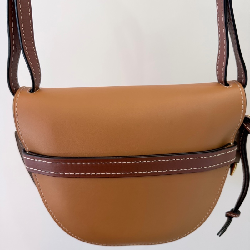 LOEWE GATE BAG 小號-1