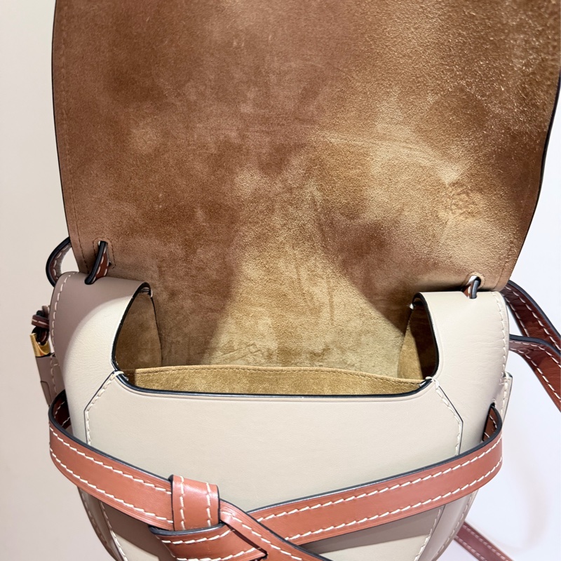 LOEWE GATE BAG 小號-10