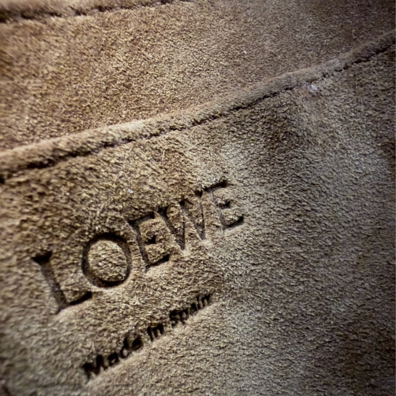 LOEWE GATE BAG 小號-12