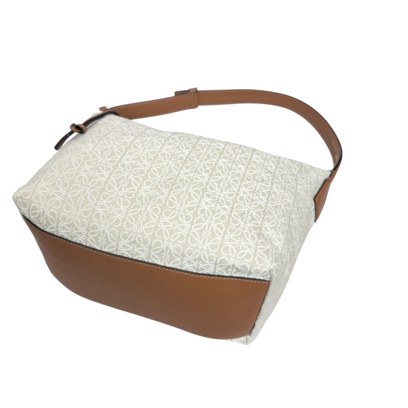 LOEWE Cubi 肩背包-11