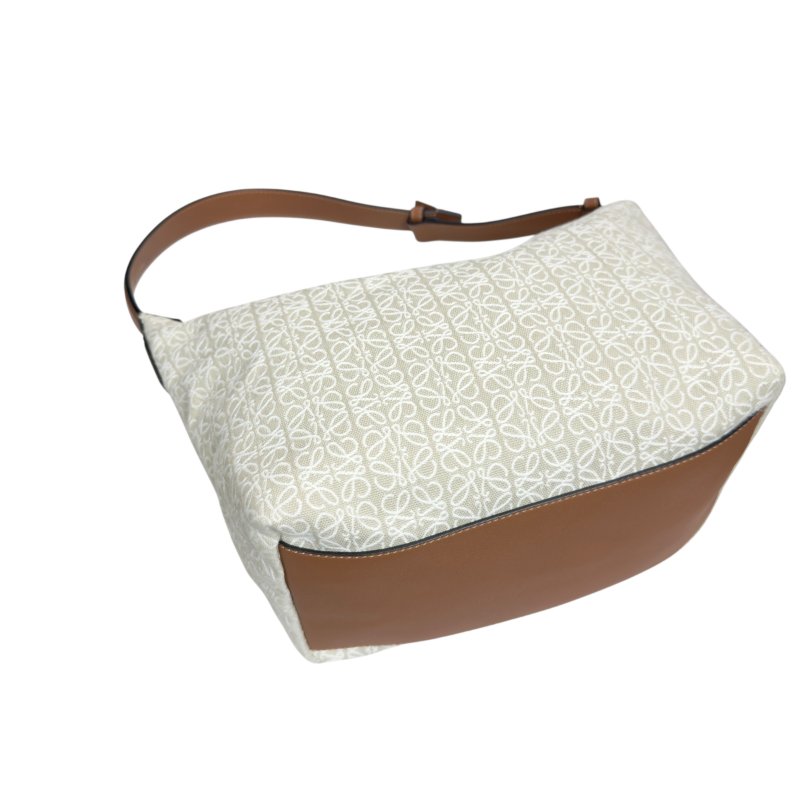 LOEWE Cubi 肩背包-12