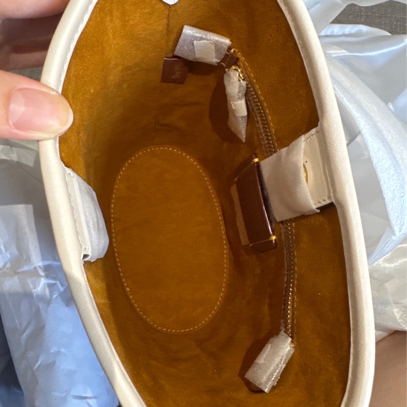 Coach DAKOTA 16 水桶包 -白色 ✨全新吊牌未拆✨-8