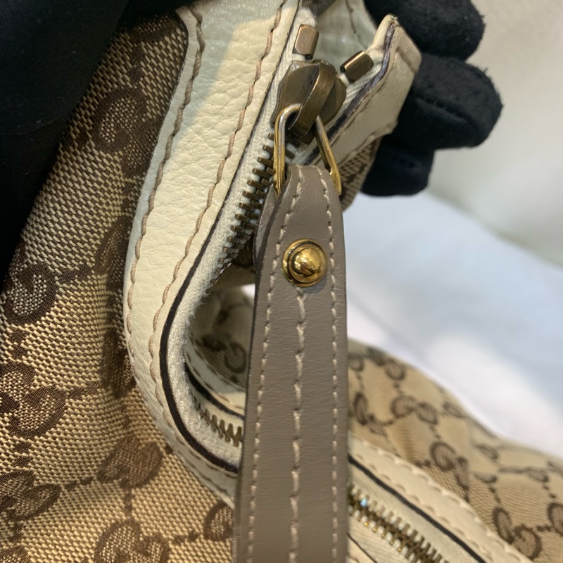 GUCCI老花布白邊拼灰上肩  XC171-7